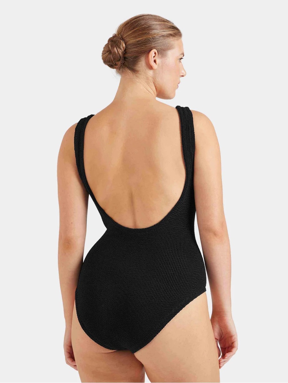 Hunza G Coverage Square Neck Swim
Black - Picture 3 of 9